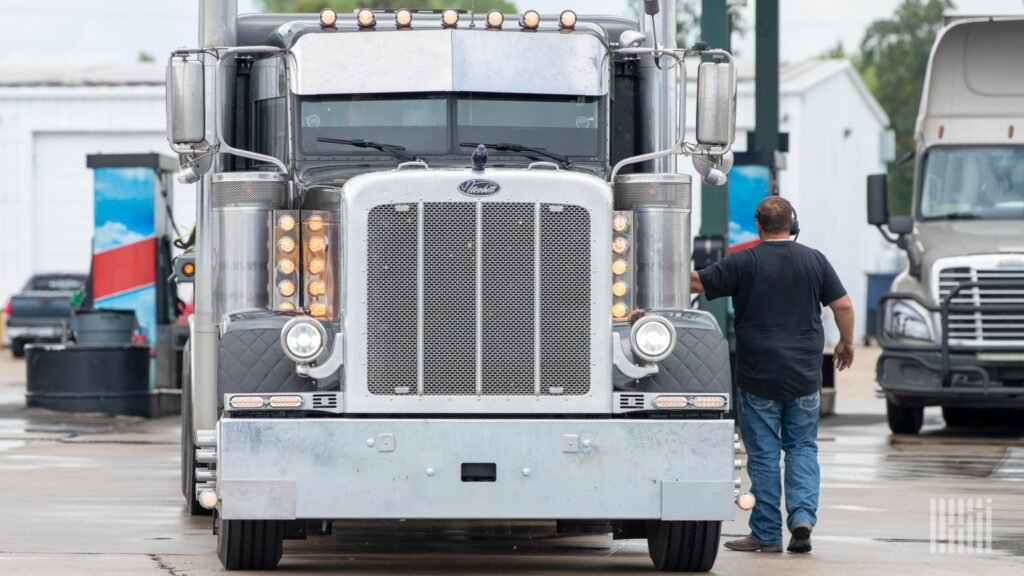 FMCSA checks giving truckers energy to pause 14-hour clock FMCSA checks giving truckers energy to pause 14-hour clock